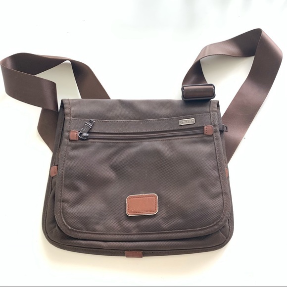 Tumi Alpha flap messenger small travel tote - Picture 2 of 12